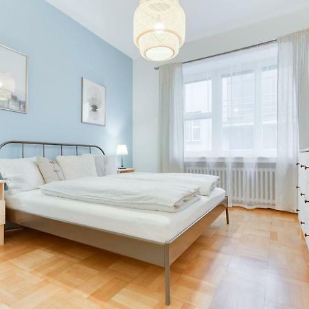 Apartment Alex Прага Экстерьер фото